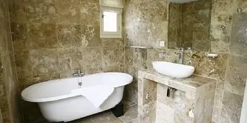 Отделка ванных комнат камнем